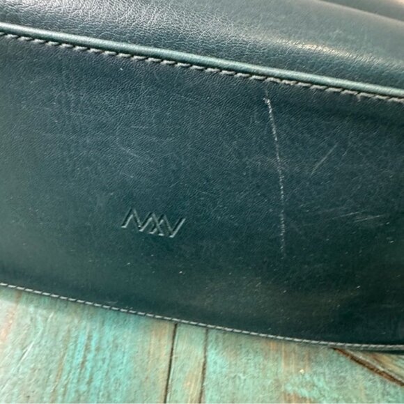 Mat  Nat Blue Crossbody Tote - Picture 15 of 16